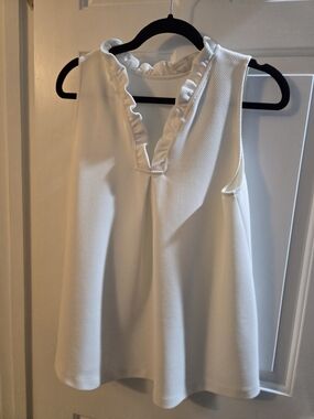 Ann Taylor White Ruffled V-Neck Sleeveless Blouse